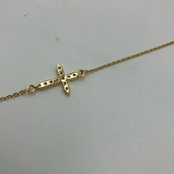 18K Gold Plated Women's Side Cross Cubic Zirconia Necklace Waterproof Jewelry - Picture 8 of 10